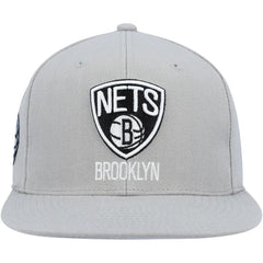 Gray Brooklyn Nets Side Core 2.0 Snapback Hat | NBA