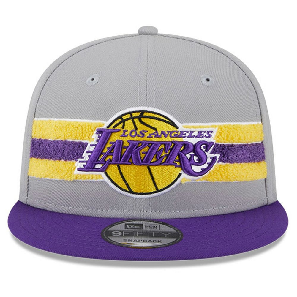 Gray Los Angeles Lakers Chenille Band 9FIFTY Snapback Hat | NBA