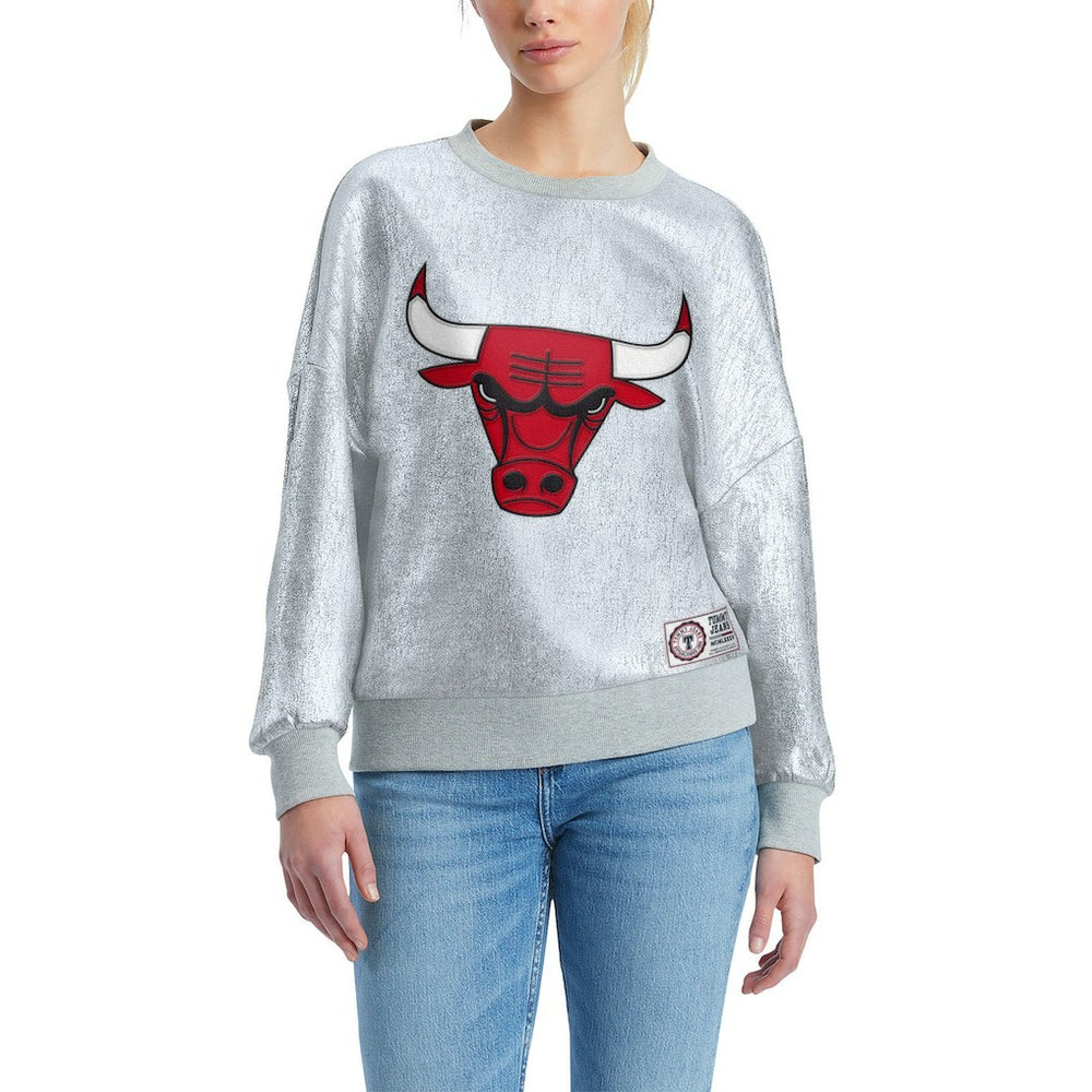 Silver Chicago Bulls Tommy Jeans Women's Tracy Pullover Sweatshirt | NBA