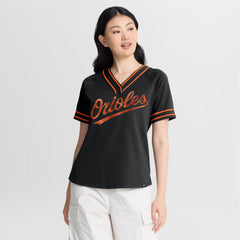 Baltimore Orioles Fanatics Women's Diva Race Ahead Raglan V-Neck T-Shirt - MLB T-shirts