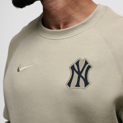 New York Yankees Nike Tech Fleece Raglan Sweatshirt - MLB Sweatshirts