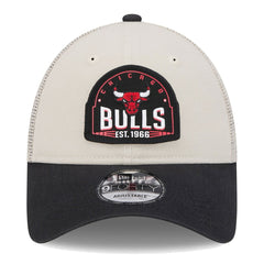 Khaki/Black Chicago Bulls Throwback Patch Trucker 9FORTY Adjustable Hat | NBA