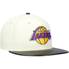 White/Black Los Angeles Lakers Faux Leather Visor Two-Tone 59FIFTY Fitted Hat | NBA