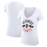 San Francisco Giants G-III 4Her by Carl Banks Women's Super-Slim Fit Lightweight City Graphic V-Neck T-Shirt - MLB T-shirts