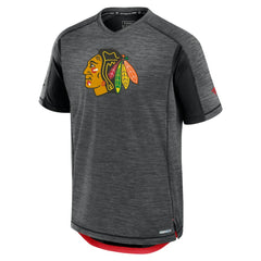Chicago Blackhawks Fanatics Authentic Pro Rink Tech T-Shirt - NHL T-shirts