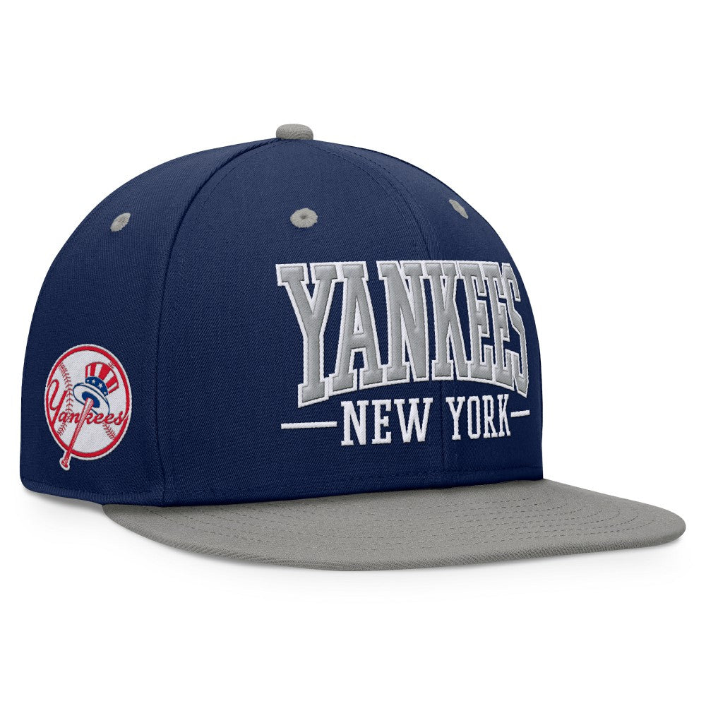 New York Yankees Fanatics Fundamental Bold Snapback Hat - MLB Hats