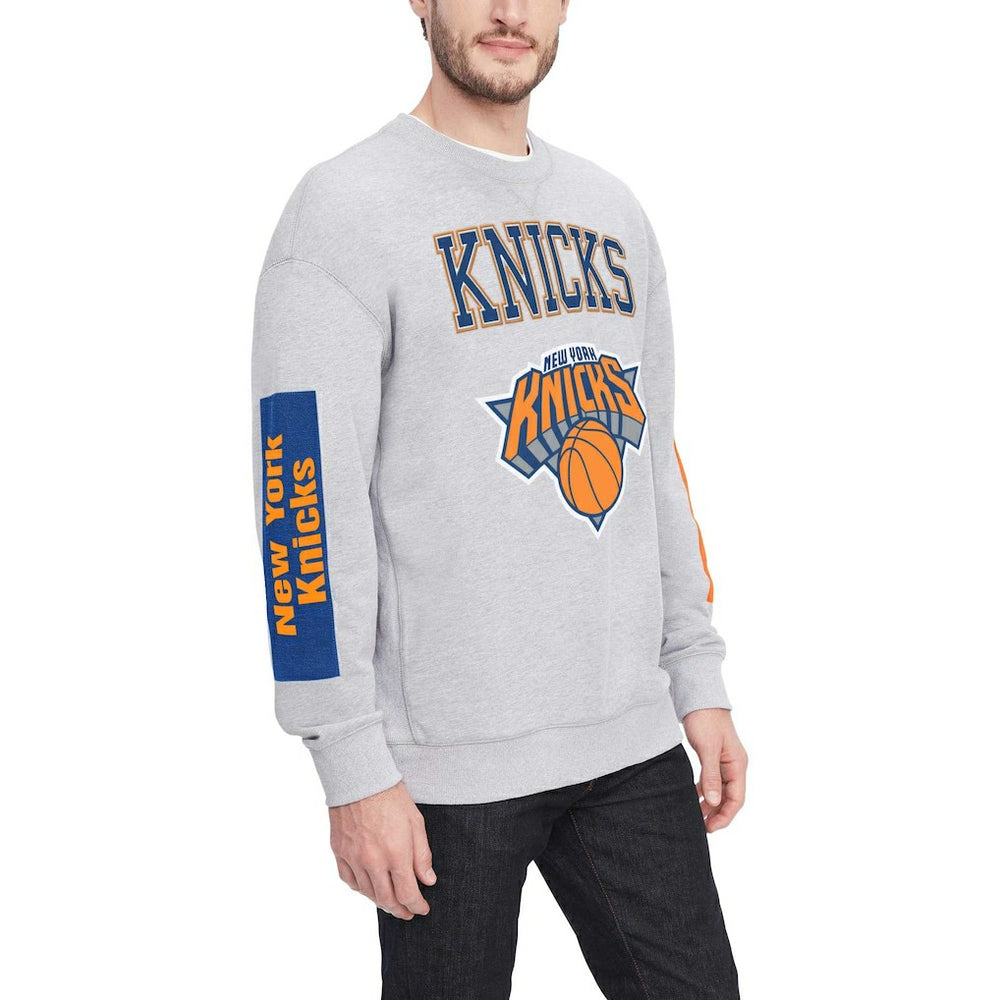 Heather Gray New York Knicks Tommy Jeans Hayes Crew Neck Pullover Sweatshirt | NBA