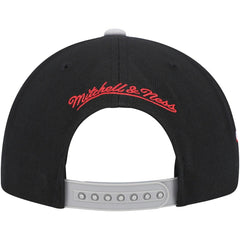Black/Gray Chicago Bulls Core Snapback Hat | NBA