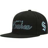 Seattle Kraken Mitchell & Ness Core Team Script 2.0 Snapback Hat - NHL Hats