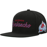 Colorado Avalanche Mitchell & Ness Core Team Script 2.0 Snapback Hat - NHL Hats