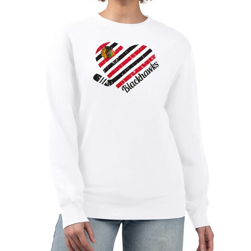 Chicago Blackhawks G-III 4Her by Carl Banks Women's Heart Graphic Pullover Sweatshirt - NHL Sweatshirts