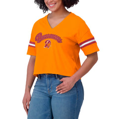 Tampa Bay Buccaneers WEAR by Erin Andrews Women's Plus Size Color Block Boxy V-Neck T-Shirt | NFL Outlet