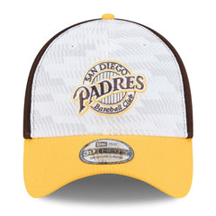 San Diego Padres New Era 2025 MLB Clubhouse 39THIRTY Flex Hat - MLB Hats