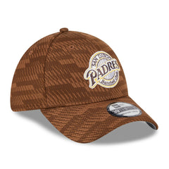 San Diego Padres New Era 2025 MLB Clubhouse 39THIRTY Flex Hat - MLB Hats