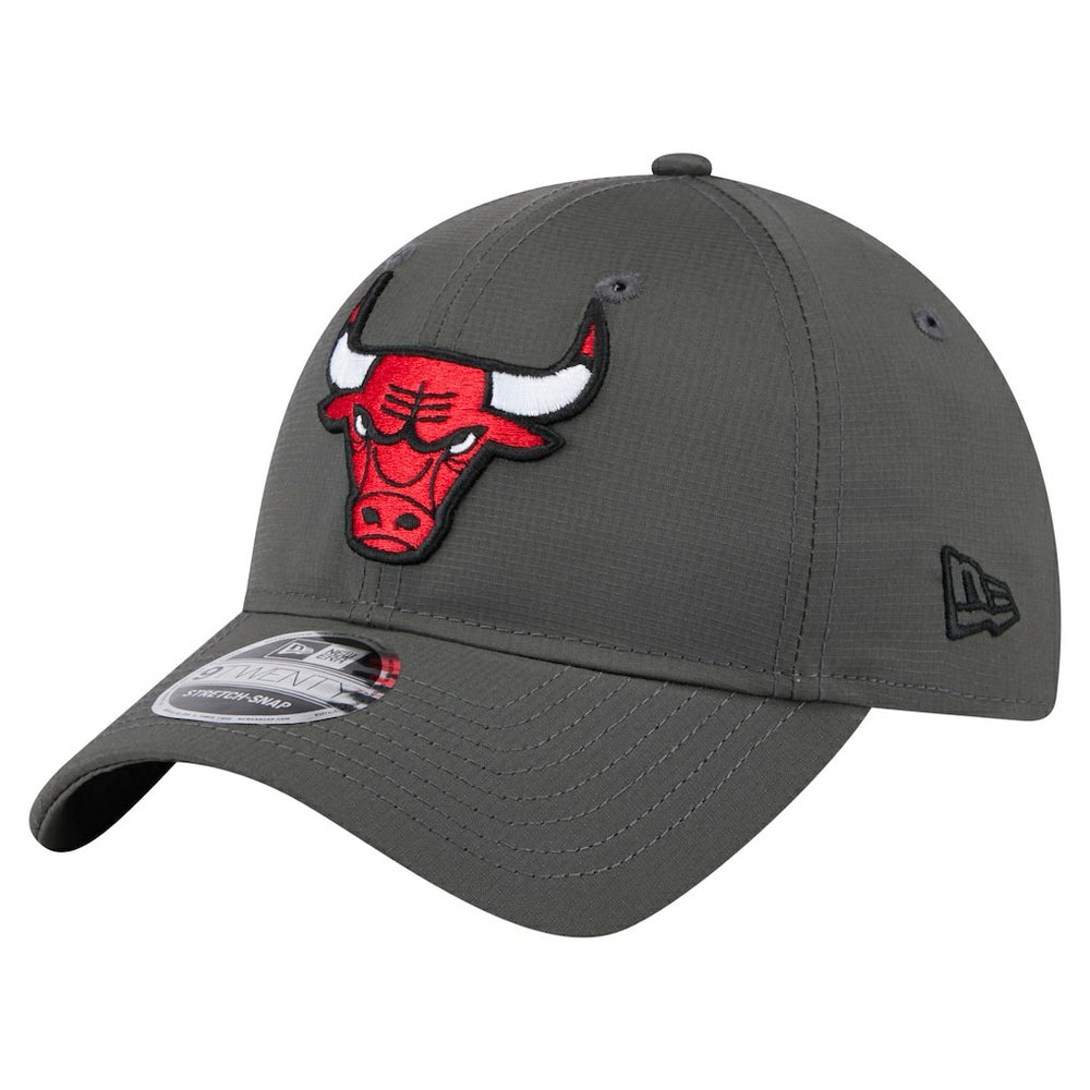 Charcoal Chicago Bulls Active Ripstop 9TWENTY Adjustable Hat | NBA