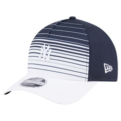 New York Yankees New Era Gradient 9FORTY M-Crown Adjustable Hat - MLB Hats