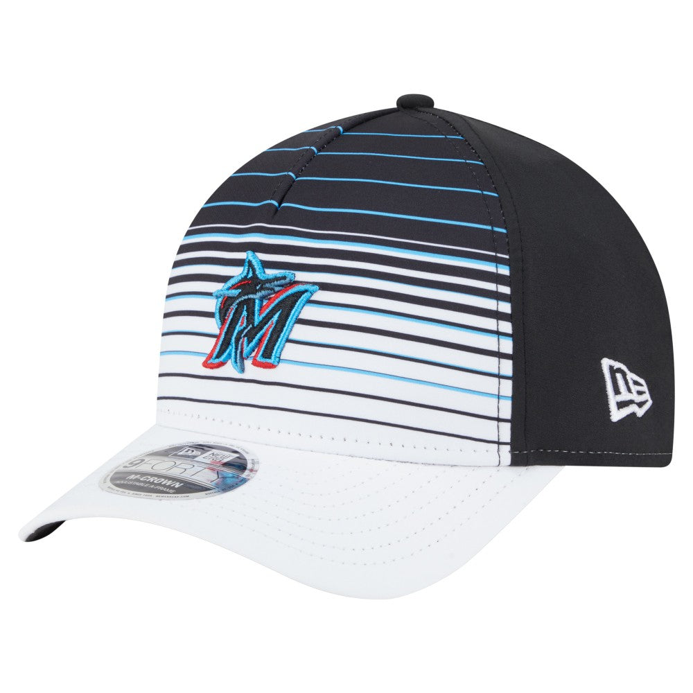 Miami Marlins New Era Gradient 9FORTY M-Crown Adjustable Hat - MLB Hats