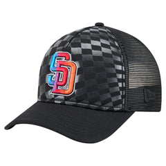 San Diego Padres New Era Gradient 9FORTY A-Frame M-Crown Trucker Adjustable Hat - MLB Hats