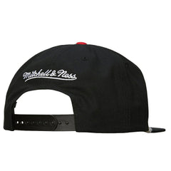 Black Philadelphia 76ers Ascend Deadstock Snapback Hat | NBA