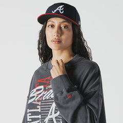 Atlanta Braves New Era Women's Boxy Mineral Wash Dolmen Sleeve Cropped Sweatshirt - MLB Sweatshirts