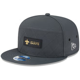 New Orleans Saints 2025 Sideline Cold Weather Split Panel 9FIFTY Snapback Hat | NFL Online
