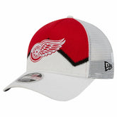 Detroit Red Wings New Era Hockey Sock 9FORTY A-Frame M-Crown Adjustable Trucker Hat - NHL Hats