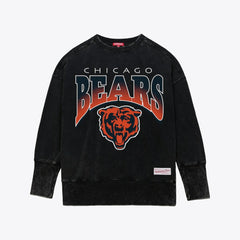 Chicago Bears Women's Delineate Mineral Wash Crewneck Sweatshirt | NFL Outlet