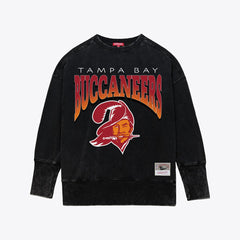 Tampa Bay Buccaneers Women's Delineate Mineral Wash Crewneck Sweatshirt | NFL Outlet