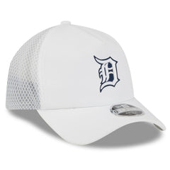 Detroit Tigers New Era 2026 Batting Practice Apex 9FORTY Adjustable Trucker Hat - MLB Hats