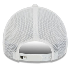Chicago White Sox New Era 2026 Batting Practice Apex 9FORTY Adjustable Trucker Hat - MLB Hats