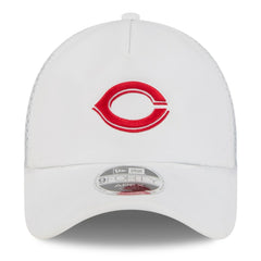 Cincinnati Reds New Era 2026 Batting Practice Apex 9FORTY Adjustable Trucker Hat - MLB Hats