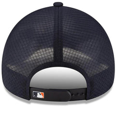 Detroit Tigers New Era 2026 Batting Practice Apex 9FORTY Adjustable Trucker Hat - MLB Hats