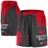 Black/Red Chicago Bulls Courtside Club Dri-FIT Practice Shorts | NBA