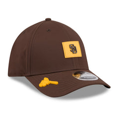 San Diego Padres New Era 2026 Clubhouse M-Crown 39THIRTY Flex Hat - MLB Hats