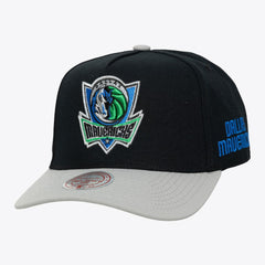 Black Dallas Mavericks Hardwood Classics Legendary Away Pro-Pinch Adjustable Hat sale | NBA