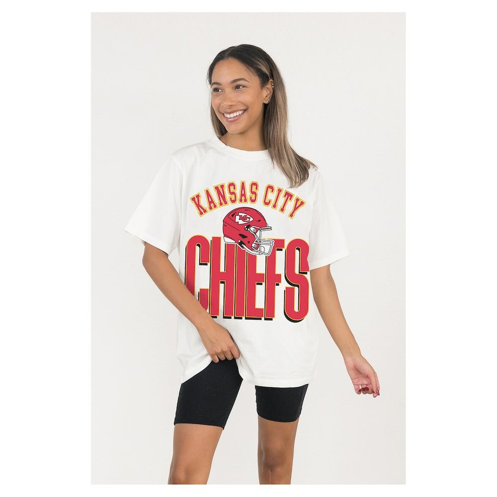 Kansas City Chiefs Gameday Couture Women's Oversized Classic Fierce Focus T-Shirt | NFL Hot