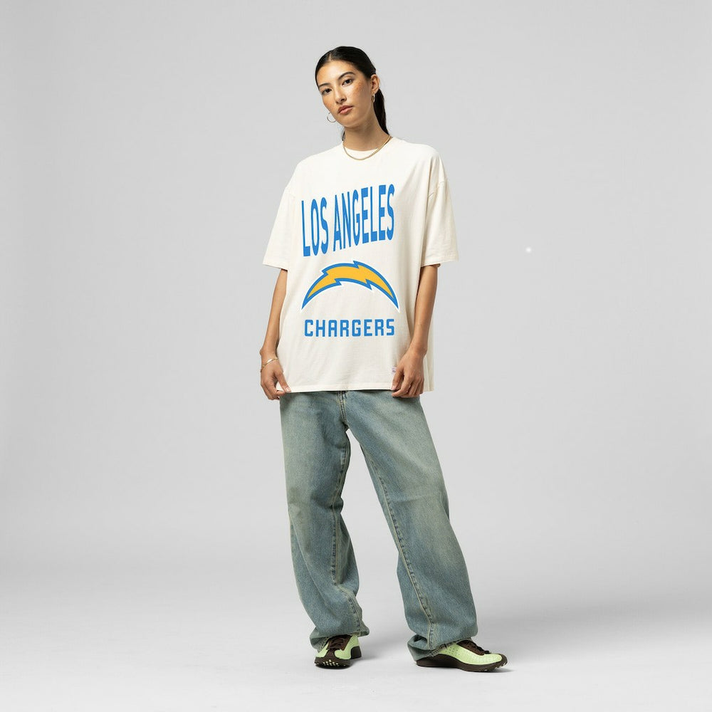Los Angeles Chargers Women's Logo Rise Boyfriend T-Shirt | NFL US