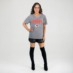 Kansas City Chiefs Gameday Couture Women's Relaxed Iconic Edge Rhinestone V-Neck T-Shirt | NFL New