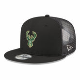 Black Milwaukee Bucks Core Logo Meshback 9FIFTY Snapback Hat | NBA