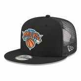 Black New York Knicks Core Logo Meshback 9FIFTY Snapback Hat | NBA