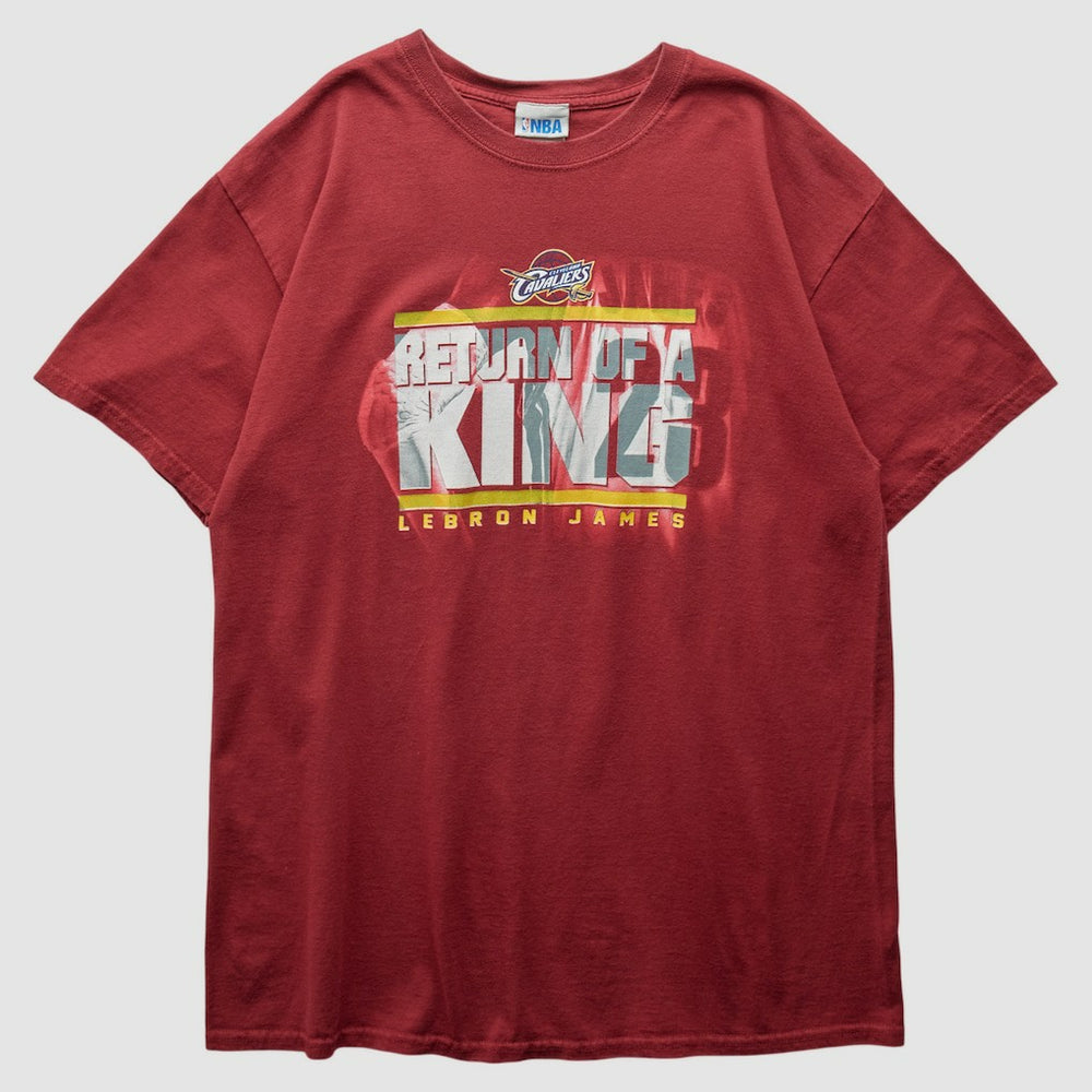 Red Cleveland Cavaliers 2000s T-Shirt sale | NBA