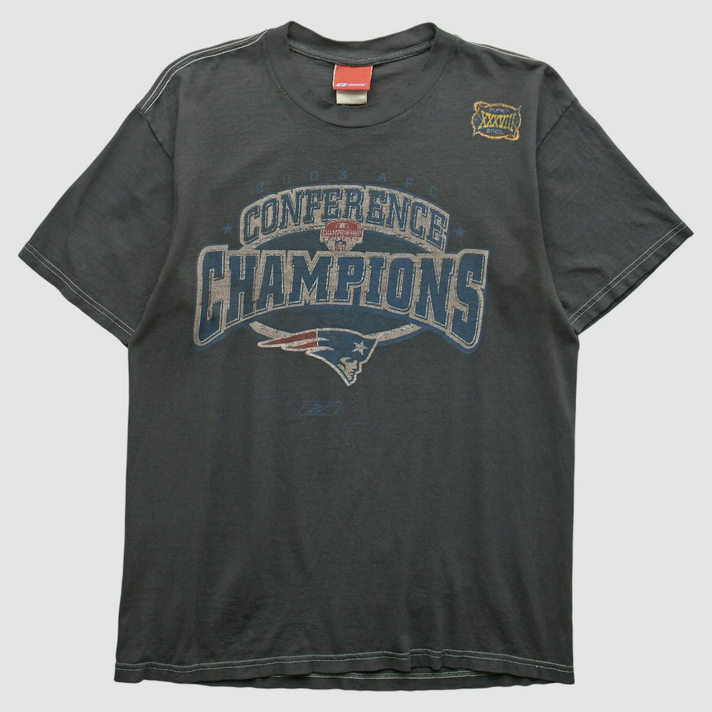 New England Patriots Reebok 2000s T-shirt | NFL Near me