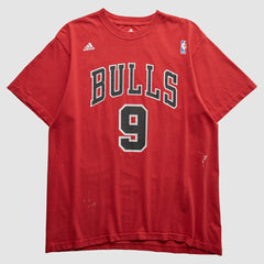 Red Chicago Bulls 2010s T-shirt sale | NBA