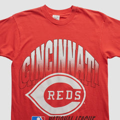 Cincinnati Reds Majestic 90s T-shirt - MLB T-shirts