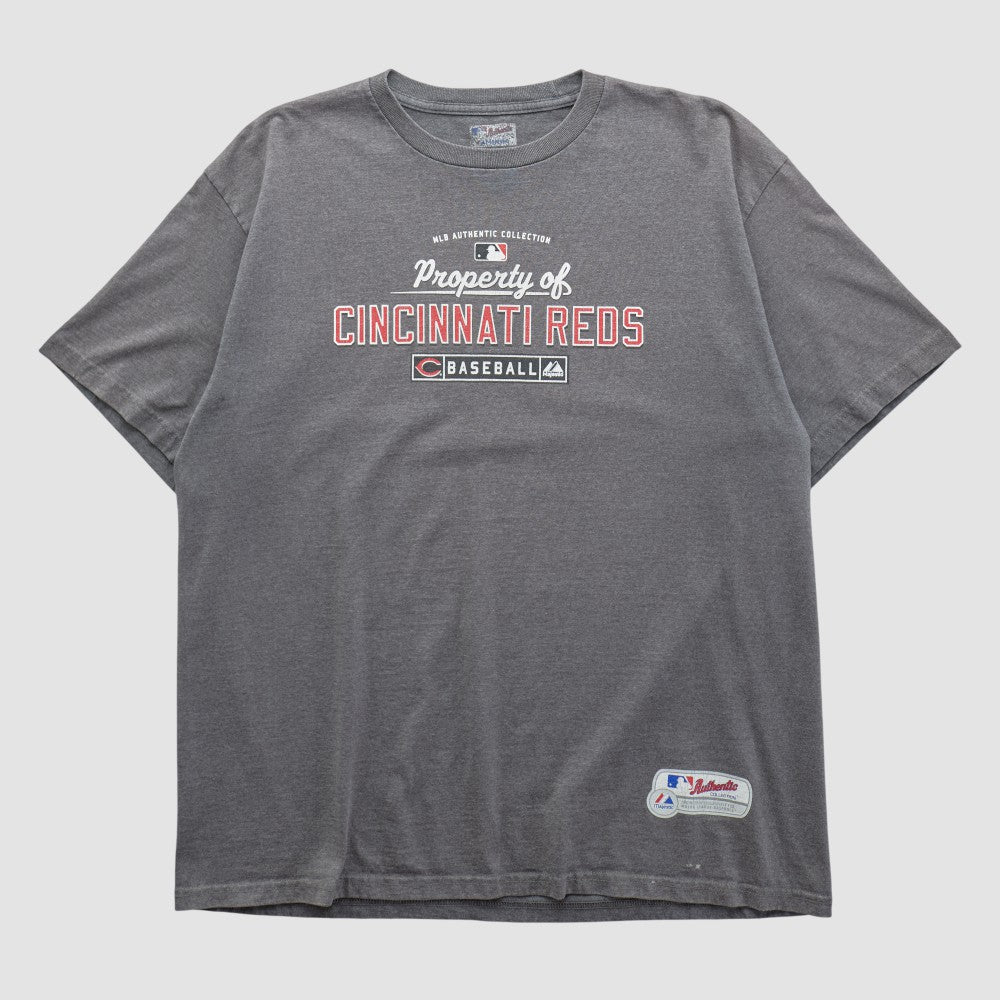 Cincinnati Reds Majestic 2000s T-shirt - MLB T-shirts