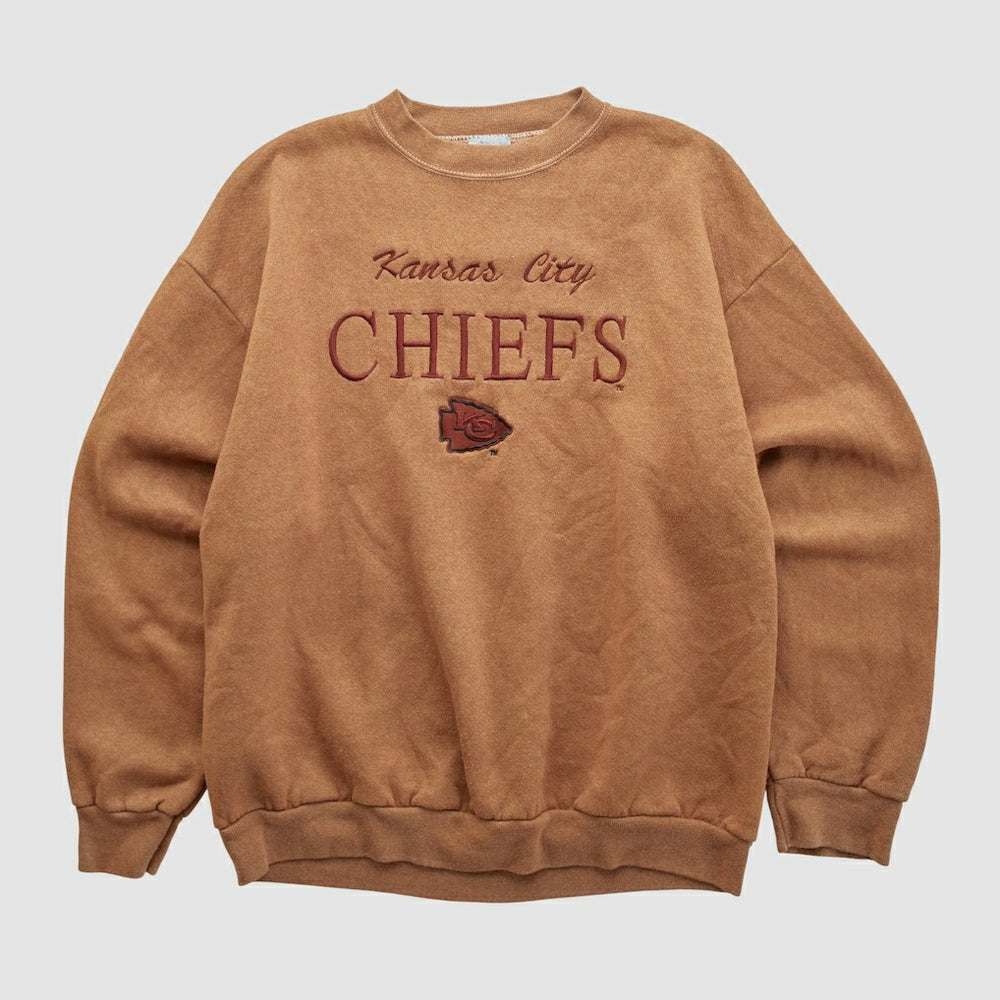 Kansas City Chiefs Logo 7 90s Pullover Sweatshirt | NFL New