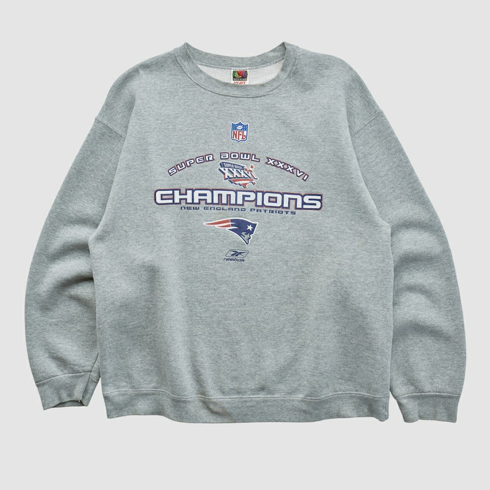 New England Patriots Super Bowl XXXVI Fruit of The Loom 2002 Pullover Sweatshirt | NFL Near me