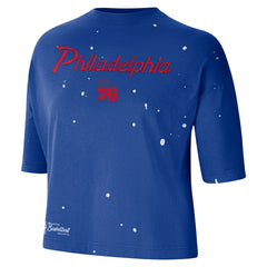 Royal Philadelphia 76ers Women's Courtside Splatter Cropped T-Shirt | NBA