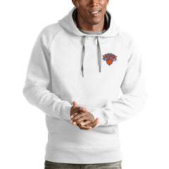 White New York Knicks Antigua Victory Pullover Hoodie | NBA