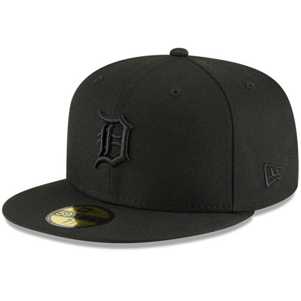 Detroit Tigers New Era Black on Black 59FIFTY Fitted Hat - MLB Hats